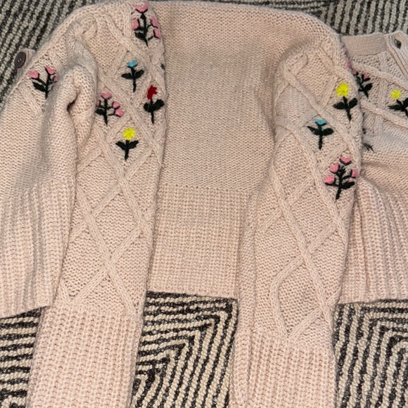 Kimchi Blue Cream Cable Knit Cardigan with Floral Embroidery - Picture 3 of 3